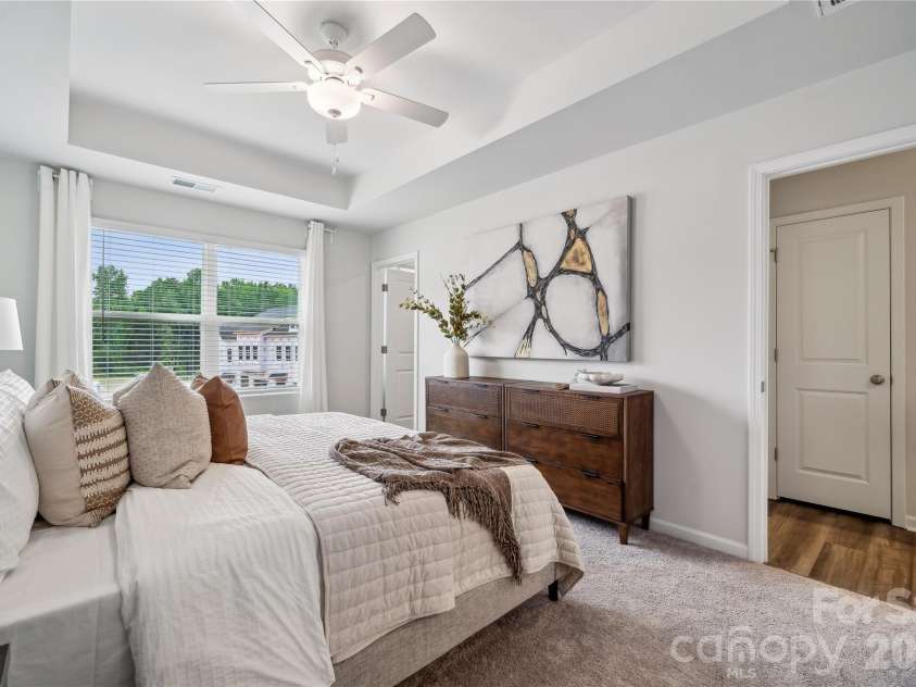 6518 Harlech Street, Charlotte, NC 28269.  MLS# CAR4341732, YatesRealty ID 9887. 
