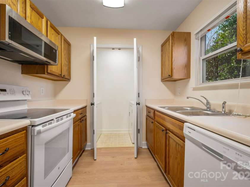 701 Olde Covington Way, Arden, NC 28704.  MLS# CAR4229014, YatesRealty ID 9887. 