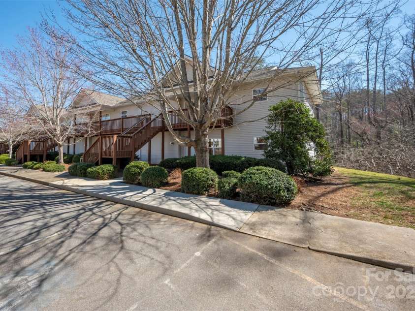 701 Olde Covington Way, Arden, NC 28704.  MLS# CAR4229014, YatesRealty ID 9887. 