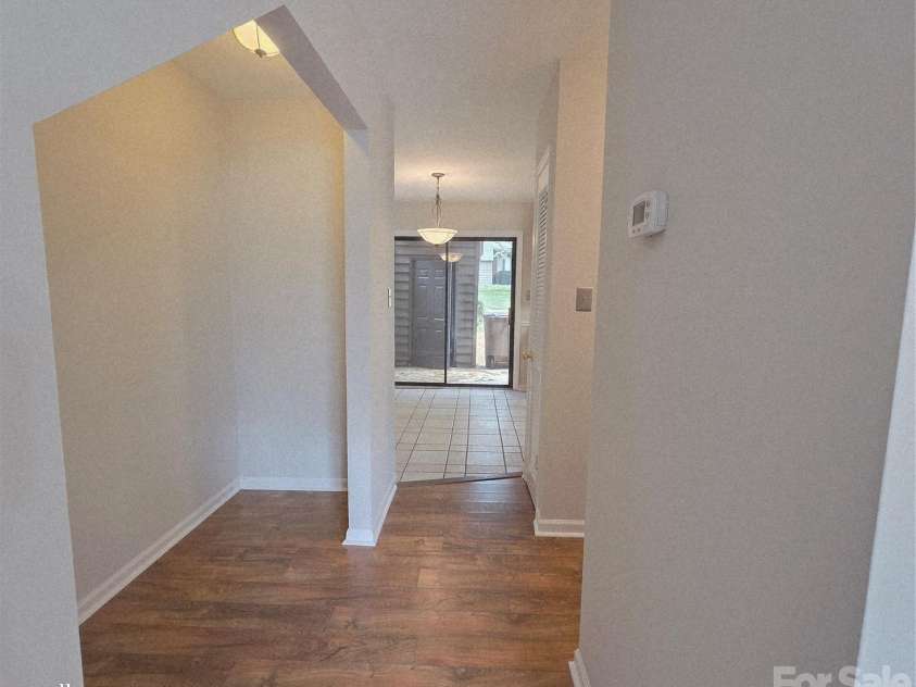 326 Patton Drive, Shelby, NC 28150.  MLS# CAR4365918, YatesRealty ID 9889. Hallway