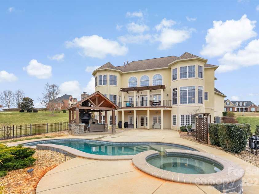 103 Caddies Court, Shelby, NC 28150.  MLS# CAR4223975, YatesRealty ID 989. 