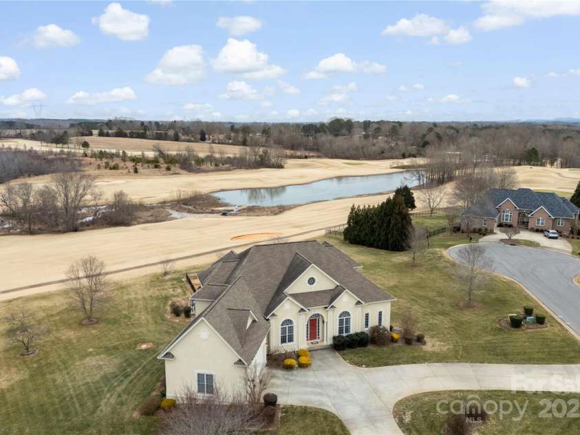 103 Caddies Court, Shelby, NC 28150.  MLS# CAR4223975, YatesRealty ID 989. 