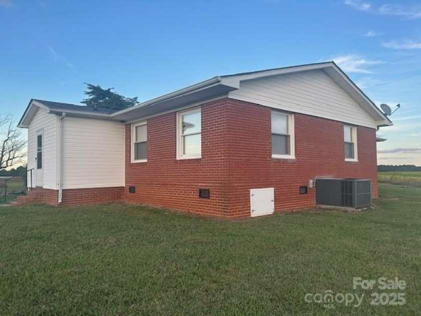 3606 Camden Road, Marshville, NC 28103.  MLS# CAR4310204, YatesRealty ID 989. 