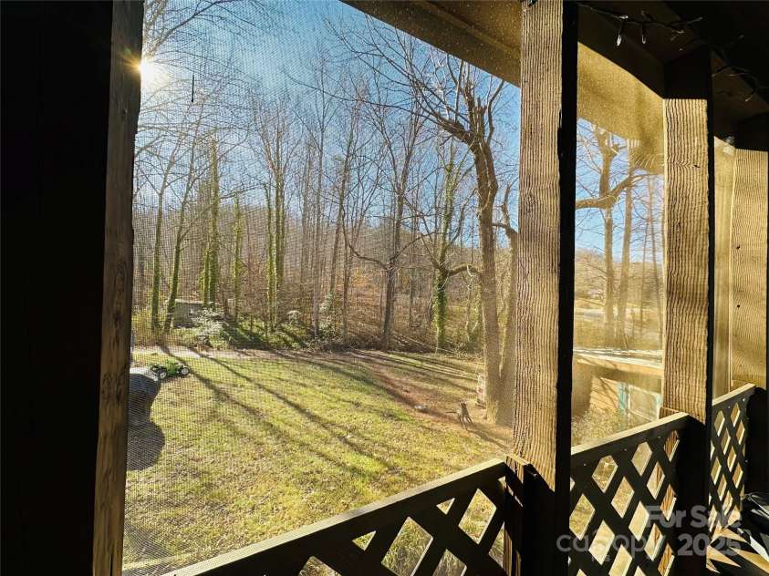 5983 Bollinger Loop, Morganton, NC 28655.  MLS# CAR4211596, YatesRealty ID 989. 