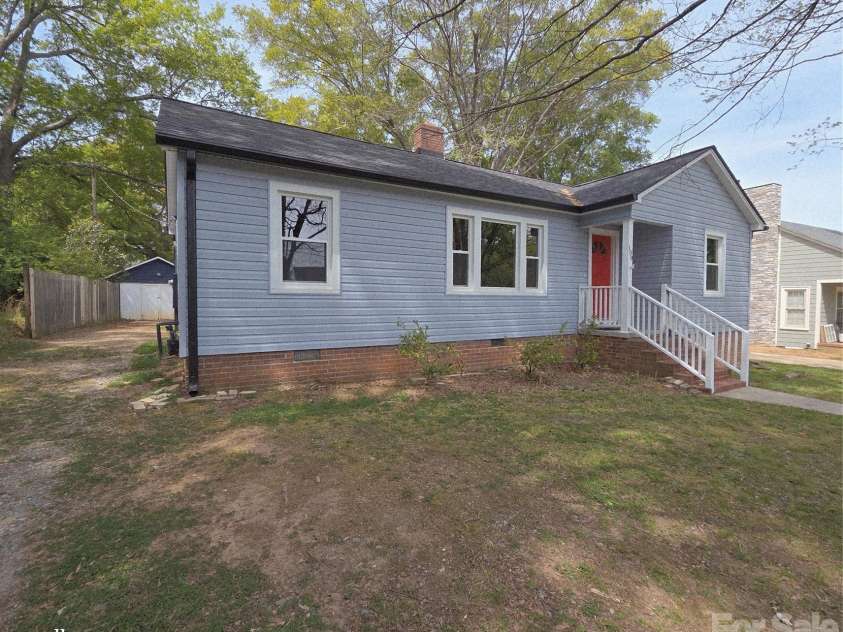 109 Brookhill Road, Shelby, NC 28150.  MLS# CAR4365964, YatesRealty ID 9890. Front