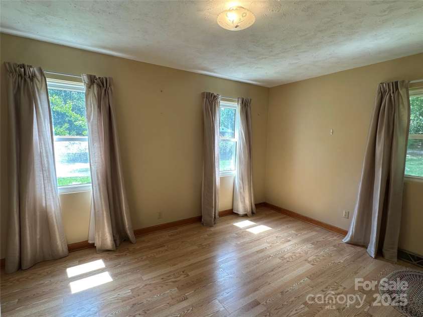 625 Teddar Road, Mount Gilead, NC 27306.  MLS# CAR4292862, YatesRealty ID 9890. 