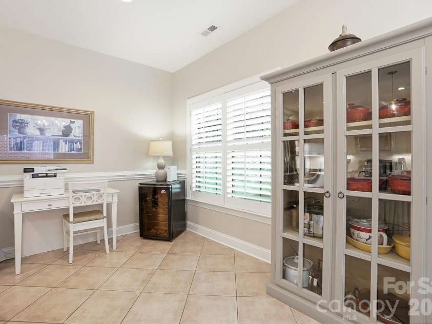 9423 Bonnie Briar Circle, Charlotte, NC 28277.  MLS# CAR4364246, YatesRealty ID 9891. 