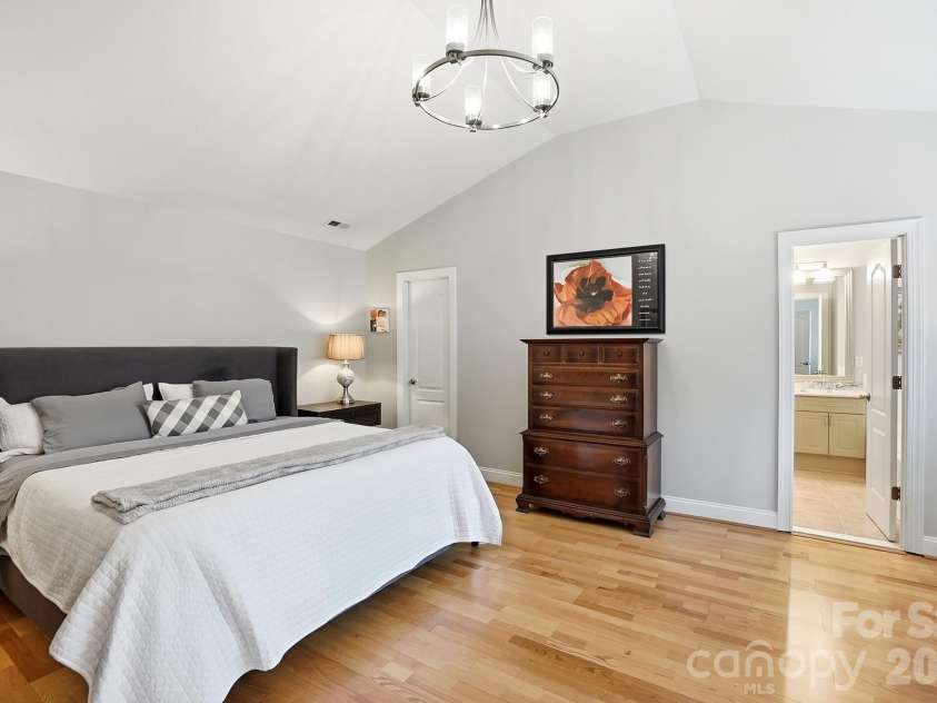 9423 Bonnie Briar Circle, Charlotte, NC 28277.  MLS# CAR4364246, YatesRealty ID 9891. 