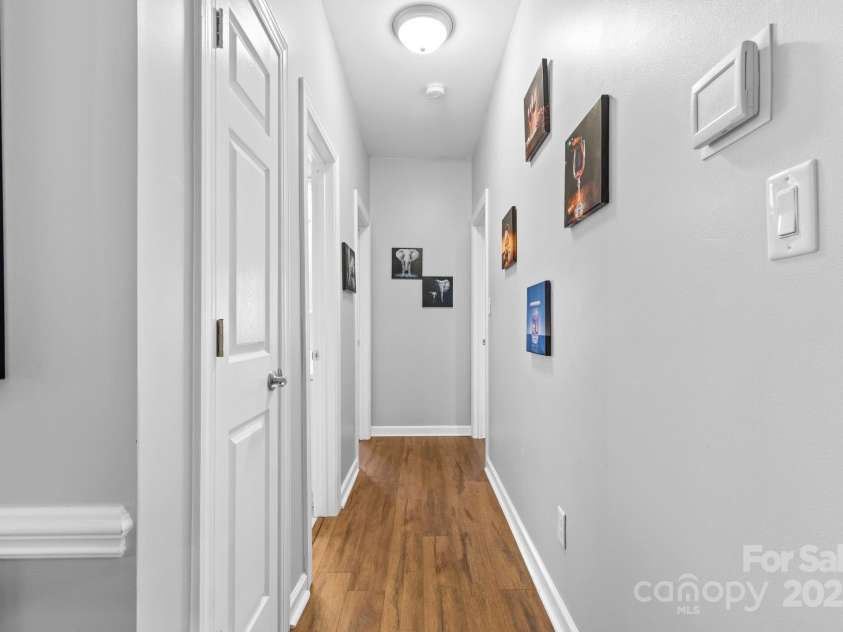 8328 Highland Glen Drive, Charlotte, NC 28269.  MLS# CAR4230857, YatesRealty ID 9892. 