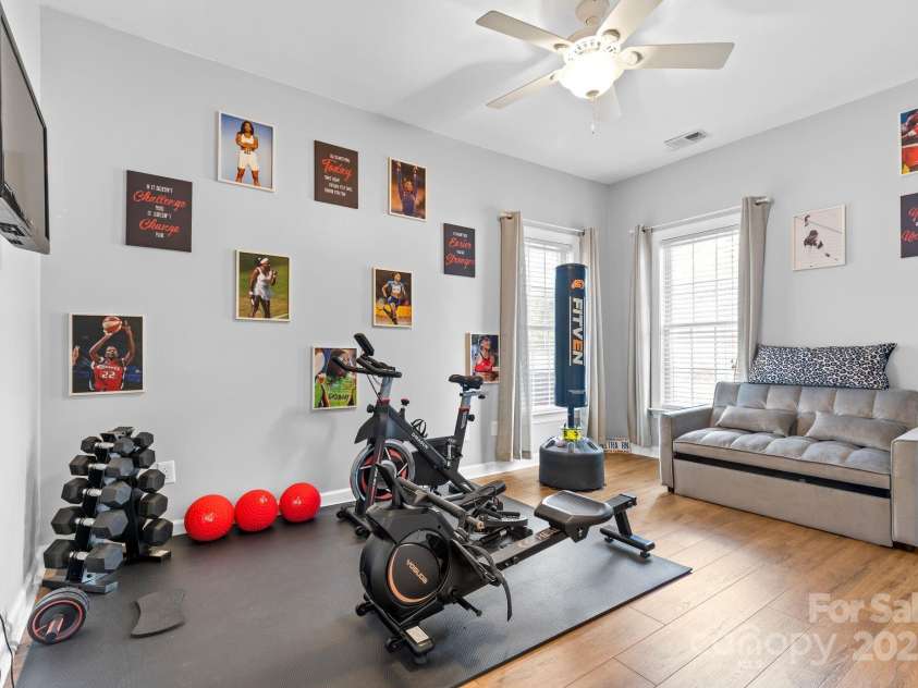 8328 Highland Glen Drive, Charlotte, NC 28269.  MLS# CAR4230857, YatesRealty ID 9892. 