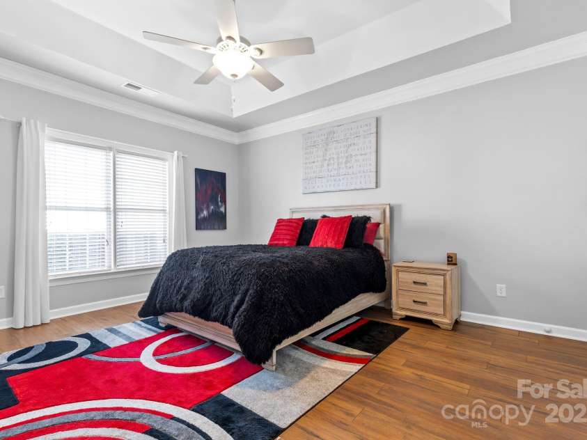 8328 Highland Glen Drive, Charlotte, NC 28269.  MLS# CAR4230857, YatesRealty ID 9892. 