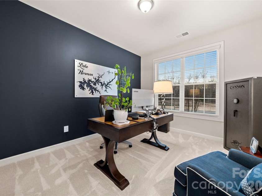 11916 Westbranch Parkway, Davidson, NC 28036.  MLS# CAR4360984, YatesRealty ID 9893. 