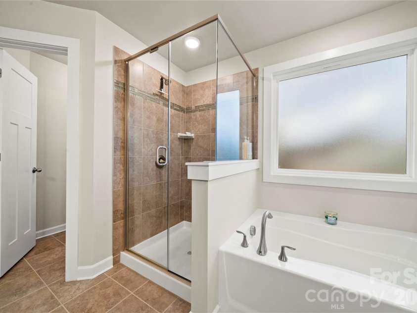 11916 Westbranch Parkway, Davidson, NC 28036.  MLS# CAR4360984, YatesRealty ID 9893. 