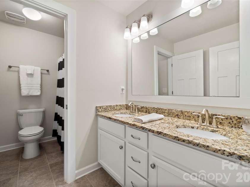 11916 Westbranch Parkway, Davidson, NC 28036.  MLS# CAR4360984, YatesRealty ID 9893. 