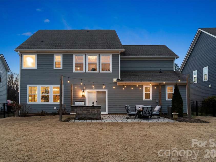11916 Westbranch Parkway, Davidson, NC 28036.  MLS# CAR4360984, YatesRealty ID 9893. 