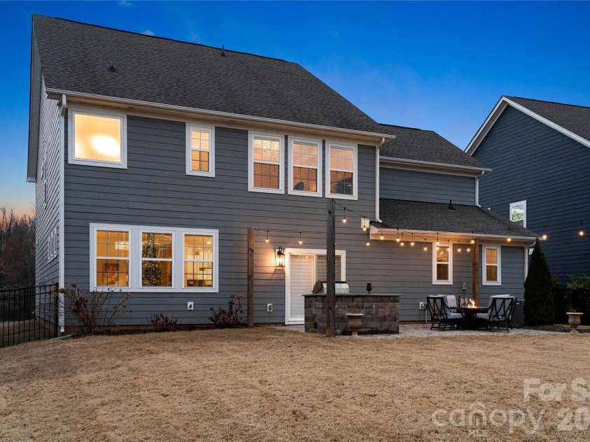 11916 Westbranch Parkway, Davidson, NC 28036.  MLS# CAR4360984, YatesRealty ID 9893. 