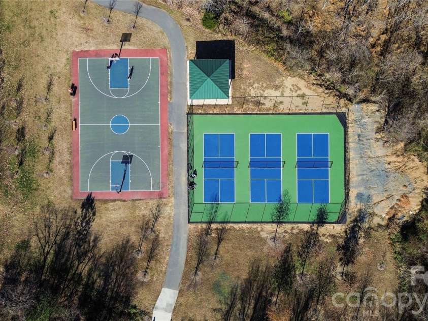 11916 Westbranch Parkway, Davidson, NC 28036.  MLS# CAR4360984, YatesRealty ID 9893. 