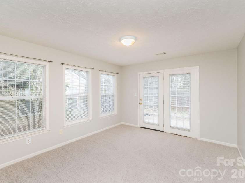 215 Middlebury Lane, Aiken, SC 29803.  MLS# CAR4355095, YatesRealty ID 9894. 