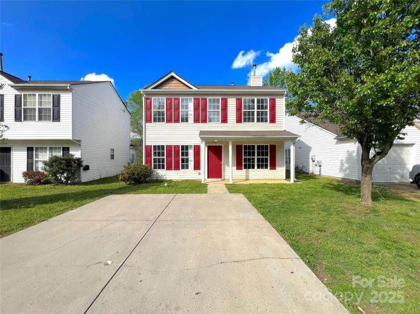 7147 Henderson Valley Lane, Charlotte, NC 28269.  MLS# CAR4242009, YatesRealty ID 9894. 
