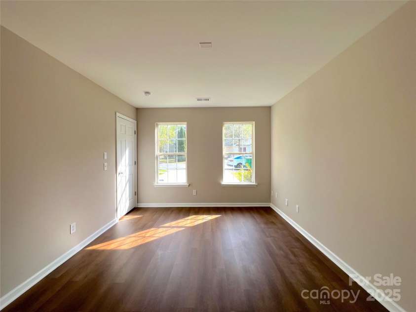 7147 Henderson Valley Lane, Charlotte, NC 28269.  MLS# CAR4242009, YatesRealty ID 9894. 