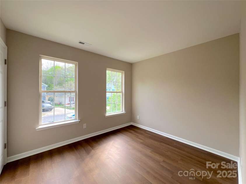 7147 Henderson Valley Lane, Charlotte, NC 28269.  MLS# CAR4242009, YatesRealty ID 9894. 