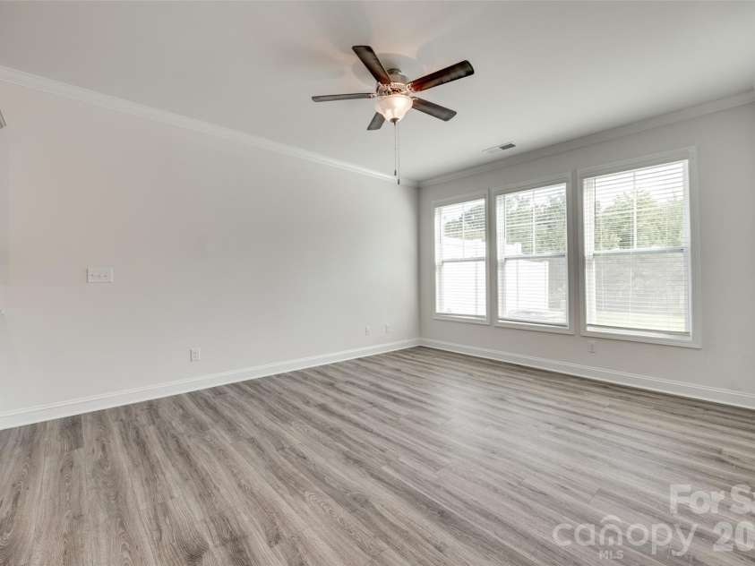 642 Altamonte Drive, Clover, SC 29710.  MLS# CAR4349113, YatesRealty ID 9896. 