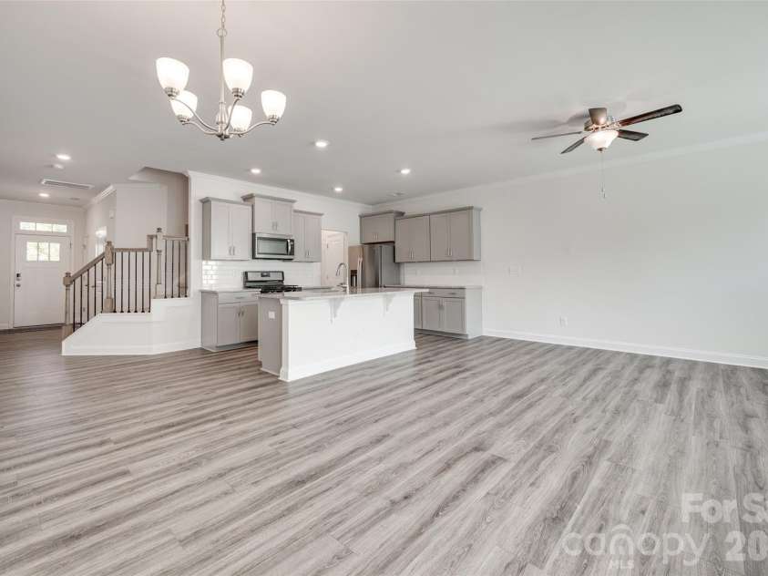 642 Altamonte Drive, Clover, SC 29710.  MLS# CAR4349113, YatesRealty ID 9896. 