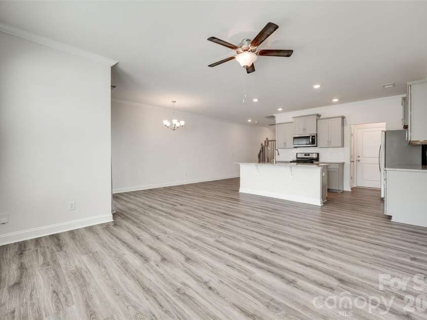 642 Altamonte Drive, Clover, SC 29710.  MLS# CAR4349113, YatesRealty ID 9896. 