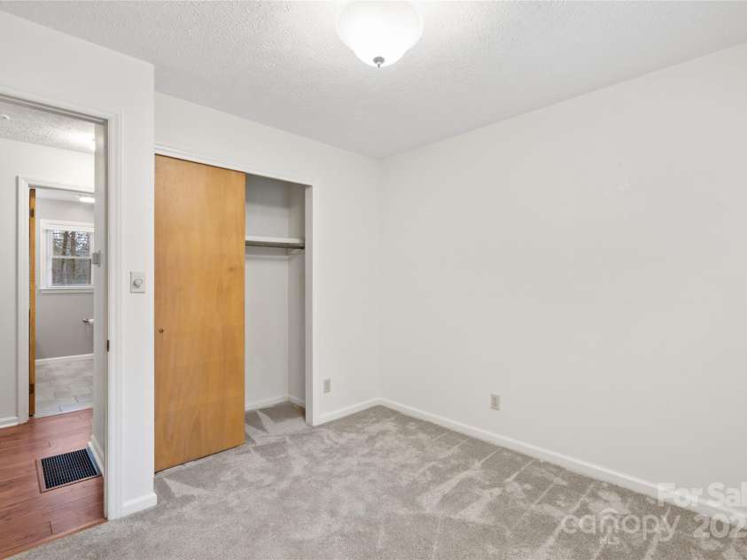 25 Pisgah Shadows Way, Hendersonville, NC 28739.  MLS# CAR4206550, YatesRealty ID 9897. Bedroom 3