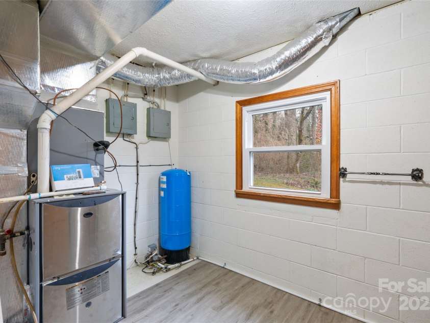 25 Pisgah Shadows Way, Hendersonville, NC 28739.  MLS# CAR4206550, YatesRealty ID 9897. Mechanical Room