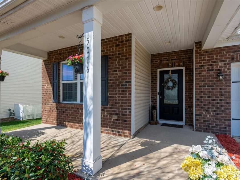 5016 Riverdale Drive, Charlotte, NC 28273.  MLS# CAR4355995, YatesRealty ID 9897. 