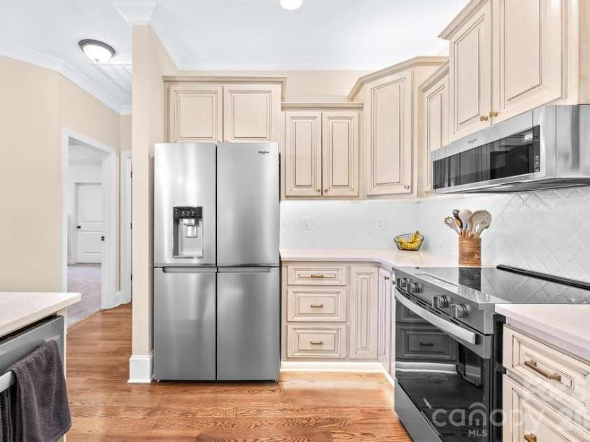 1468 Kinks Lane, Maiden, NC 28650.  MLS# CAR4353938, YatesRealty ID 9898. 