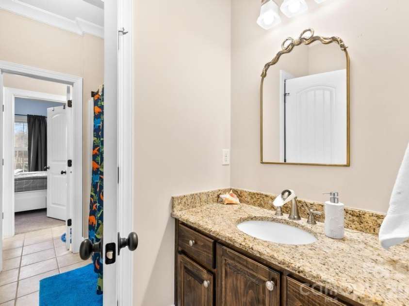1468 Kinks Lane, Maiden, NC 28650.  MLS# CAR4353938, YatesRealty ID 9898. 