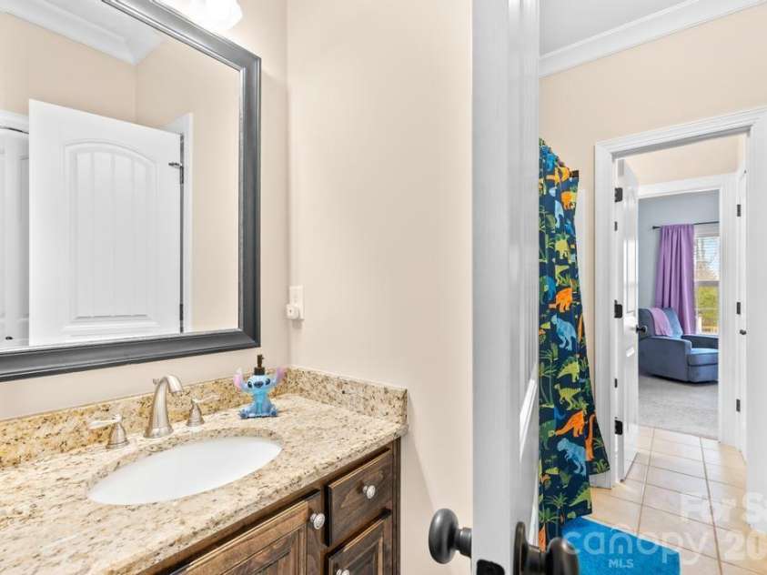 1468 Kinks Lane, Maiden, NC 28650.  MLS# CAR4353938, YatesRealty ID 9898. 