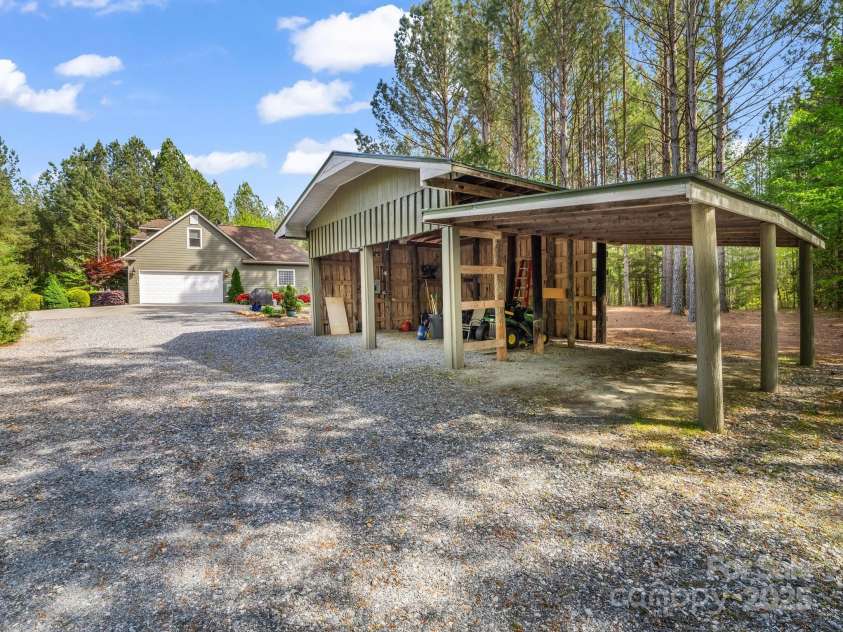 219 Farmer Johns Trail, Rutherfordton, NC 28139.  MLS# CAR4249927, YatesRealty ID 9899. 