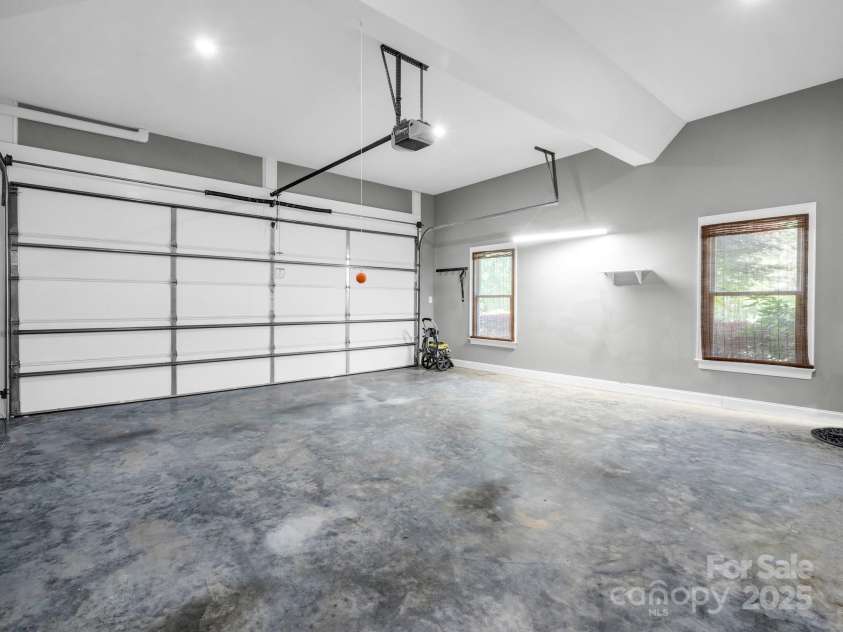 219 Farmer Johns Trail, Rutherfordton, NC 28139.  MLS# CAR4249927, YatesRealty ID 9899. 