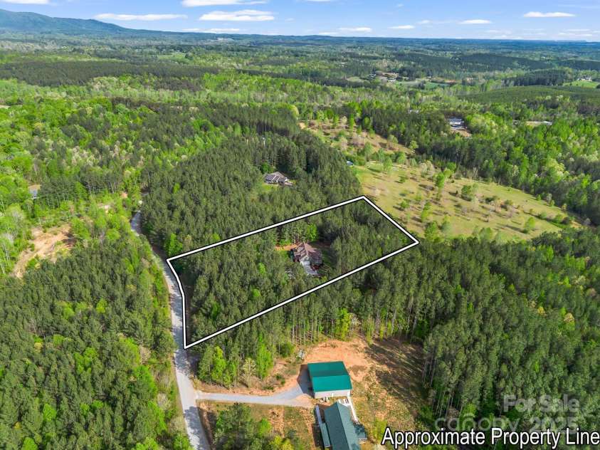 219 Farmer Johns Trail, Rutherfordton, NC 28139.  MLS# CAR4249927, YatesRealty ID 9899. 