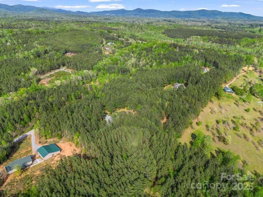 219 Farmer Johns Trail, Rutherfordton, NC 28139.  MLS# CAR4249927, YatesRealty ID 9899. 