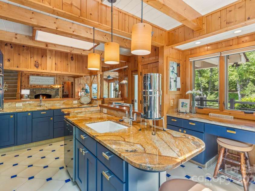 1213 Bull Pen Road, Cashiers, NC 28717.  MLS# CAR4140800, YatesRealty ID 99. 