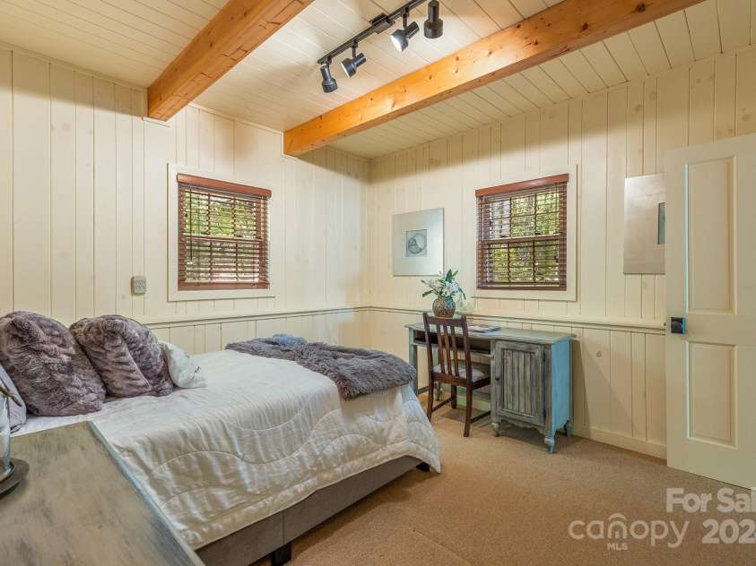 1213 Bull Pen Road, Cashiers, NC 28717.  MLS# CAR4140800, YatesRealty ID 99. 