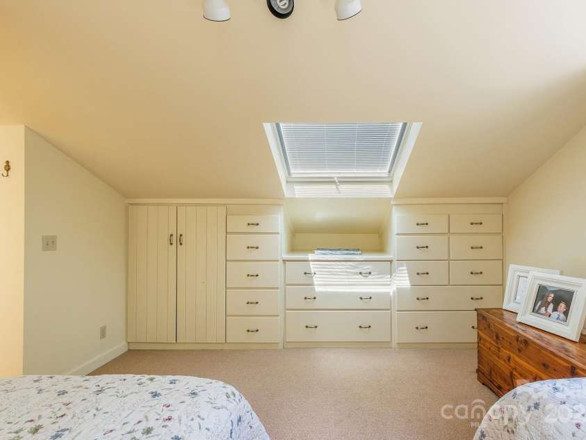 1213 Bull Pen Road, Cashiers, NC 28717.  MLS# CAR4140800, YatesRealty ID 99. 