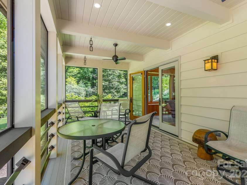 1213 Bull Pen Road, Cashiers, NC 28717.  MLS# CAR4140800, YatesRealty ID 99. 