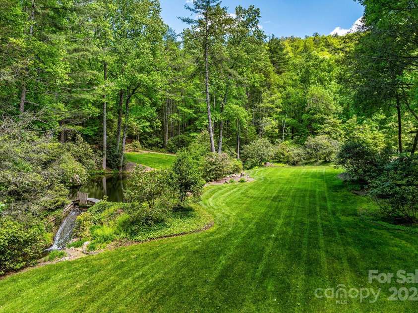 1213 Bull Pen Road, Cashiers, NC 28717.  MLS# CAR4140800, YatesRealty ID 99. 