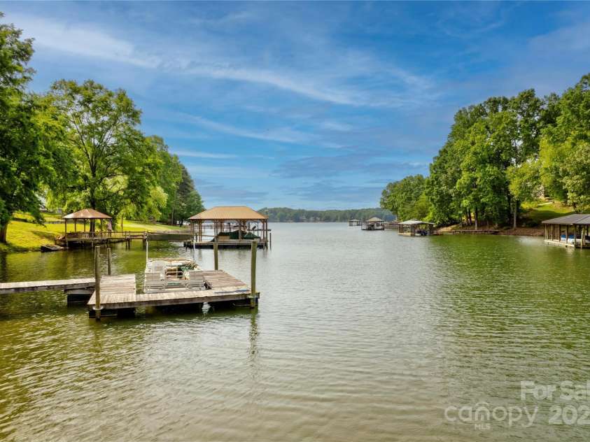 669 Kenway Loop, Mooresville, NC 28117.  MLS# CAR4266540, YatesRealty ID 99. 