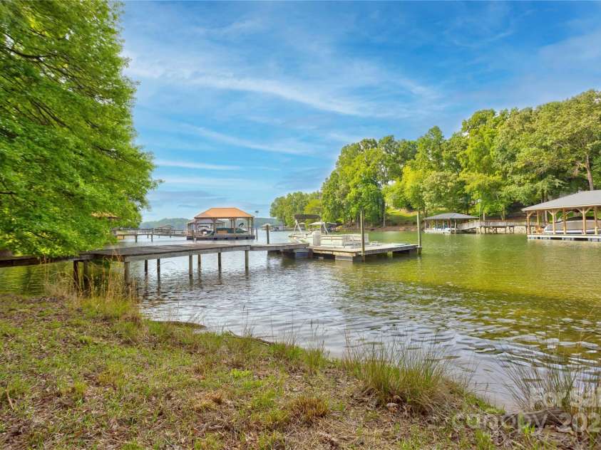 669 Kenway Loop, Mooresville, NC 28117.  MLS# CAR4266540, YatesRealty ID 99. 