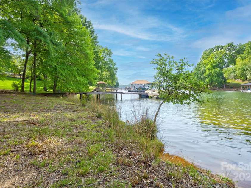 669 Kenway Loop, Mooresville, NC 28117.  MLS# CAR4266540, YatesRealty ID 99. 