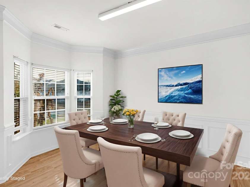 7027 Napton Court, Charlotte, NC 28213.  MLS# CAR4315072, YatesRealty ID 990. 