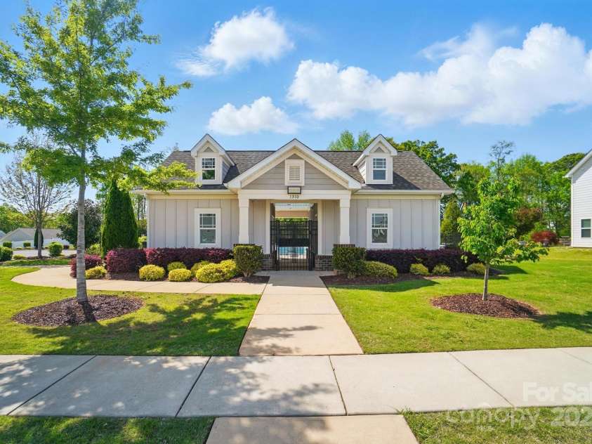 1116 Brooksland Place, Waxhaw, NC 28173.  MLS# CAR4249949, YatesRealty ID 9900. Cabana at neighborhood pool.