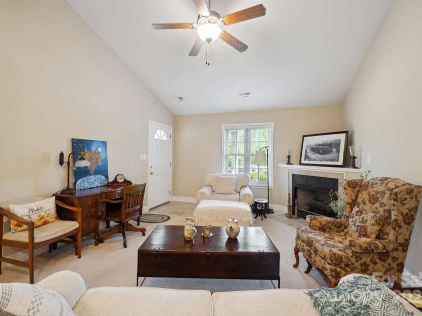 108 IVY Court, Morganton, NC 28655.  MLS# CAR4250773, YatesRealty ID 9901. 