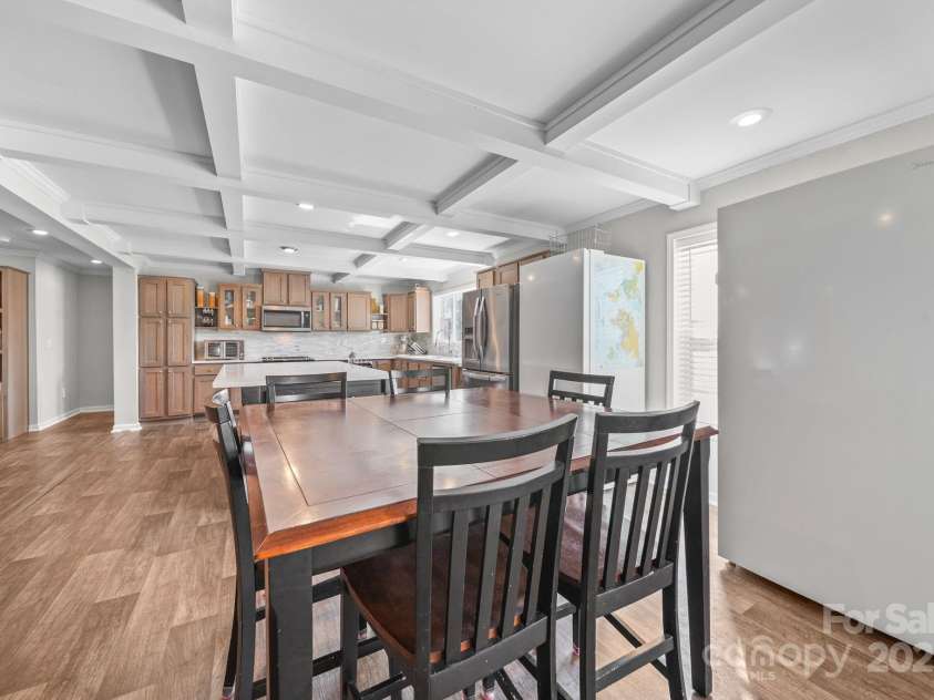 428 Long Branch Church Road, Jefferson, SC 29718.  MLS# CAR4320167, YatesRealty ID 9902. Dining Area